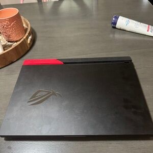 ASUS ROG Strix 15 laptop
